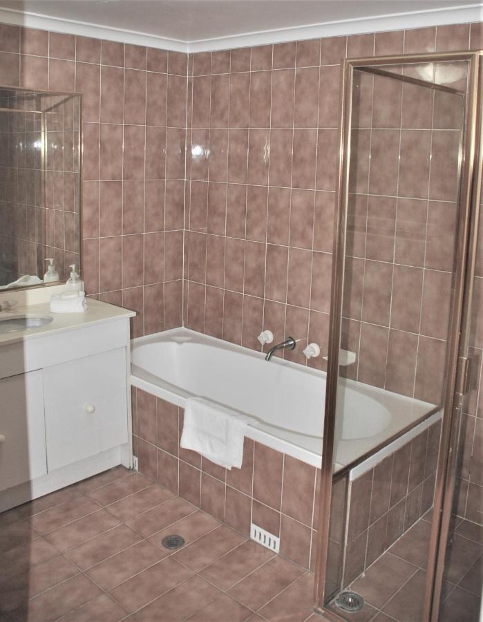 Accommodation Sydney - Kent Street Sydney Cbd Top Floor 2 Bedroom Apartment With Balcony Bagian luar foto